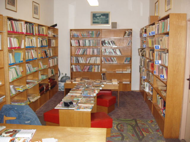 OBRÁZEK : knihovna_013.jpg